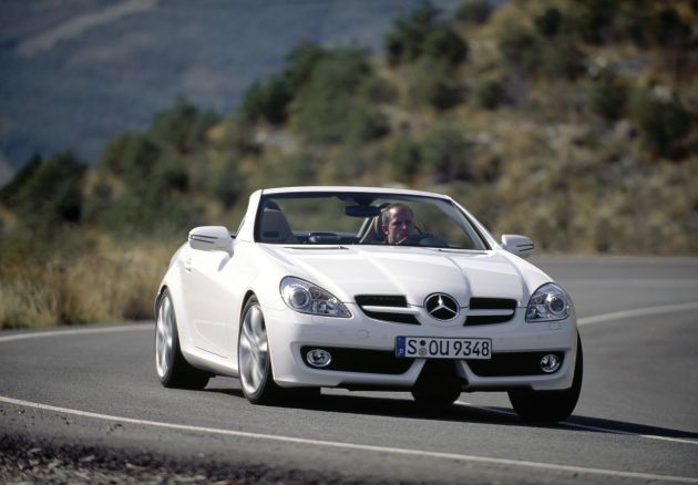 Mercedes SLK:
Mercedes SLK